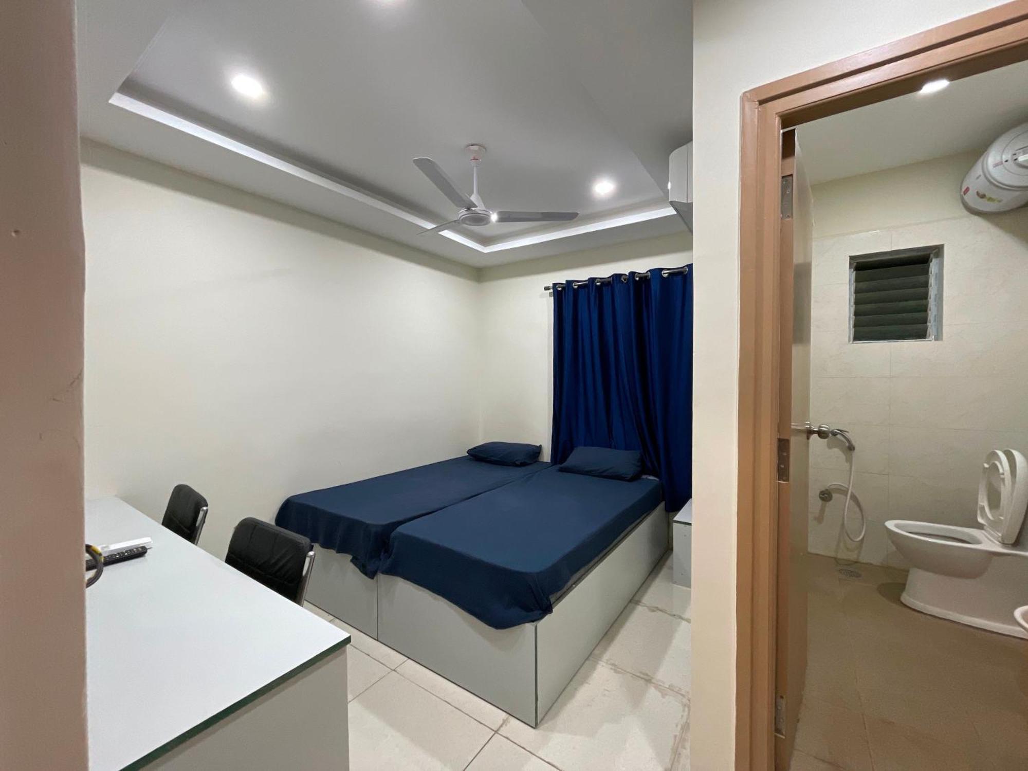 Hotel O Helloworld Tech View Hyderabad Exterior photo